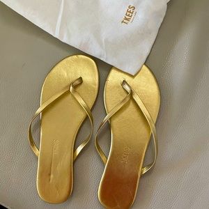 Tkees gold flip flop